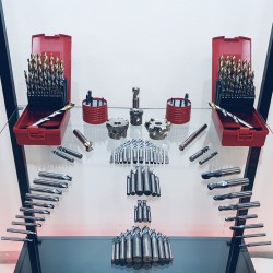 Balíček frézovacích nástrojů pro stroje VMX na ocel
